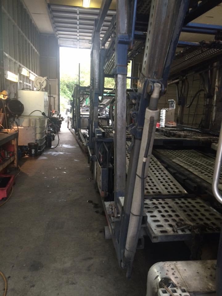 Trailer repair and maintenance